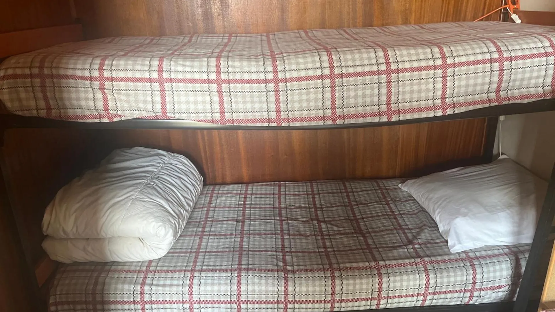 Homestay L'Montagne 1650 Apartment Courchevel